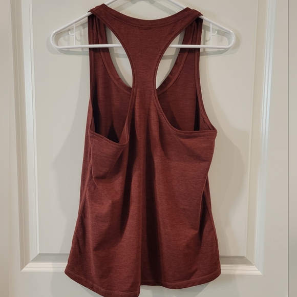 Vuori Tank Top Size Small - Picture 2 of 5